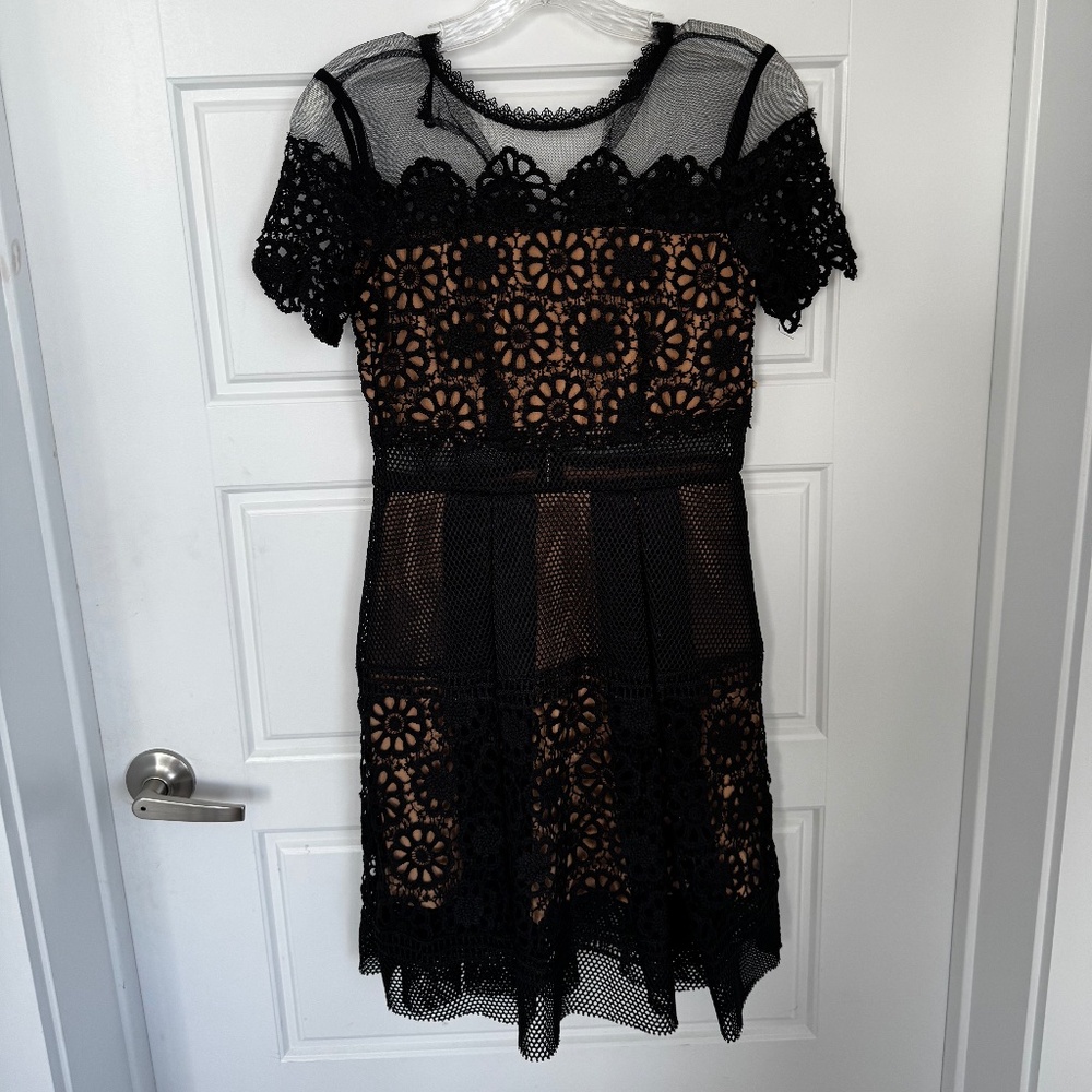 Aqua Lace Scoop Neck Dress -Black
